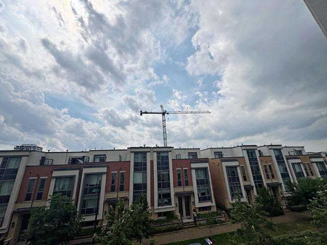 For Lease 268 Buchanan Drive Unit# 327W, Markham, Ontario