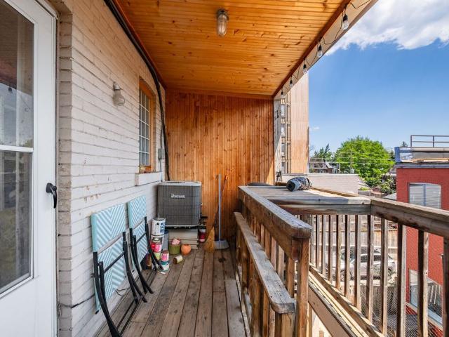 For Lease 269 Danforth Avenue Unit# 3rd flr, Toronto, Ontario