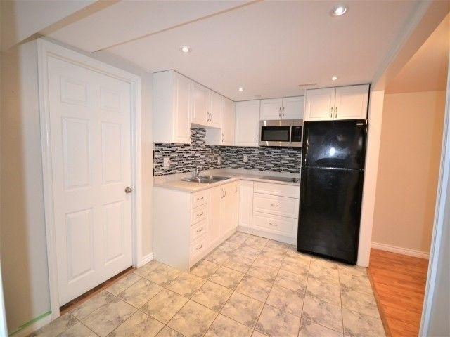 For Lease 260 Green Road Unit# Bsmt Hamilton, Ontario