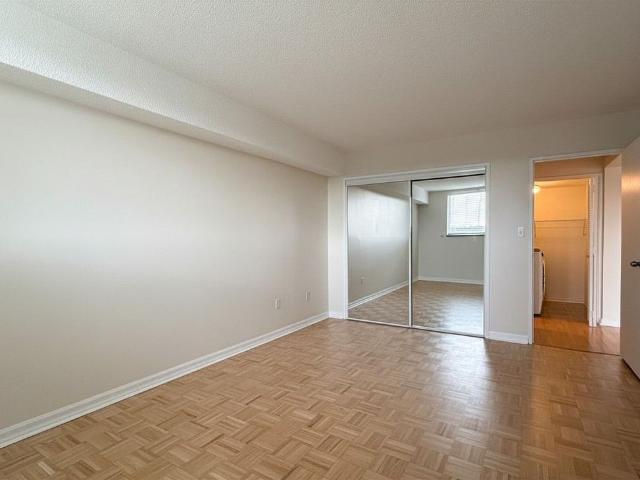 For Lease 260 Scarlett Road Unit# 608, Toronto, Ontario