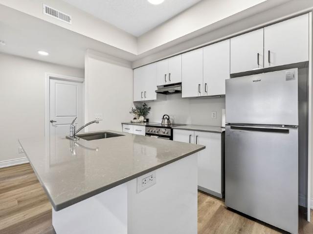 For Lease 261 King Street Unit# 302, Hamilton, Ontario