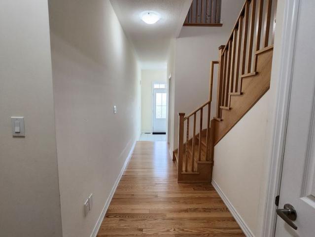 For Lease 263 Fleetwood Drive, Oshawa, Ontario