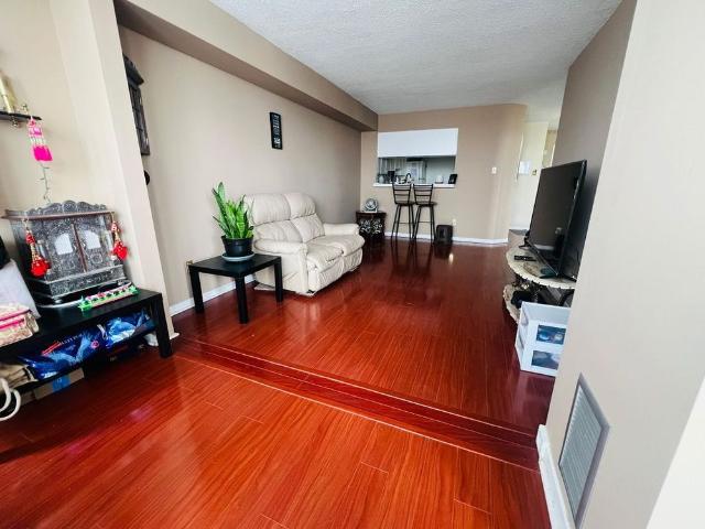 For Lease 26 Hanover Road Unit# 1507, Brampton, Ontario