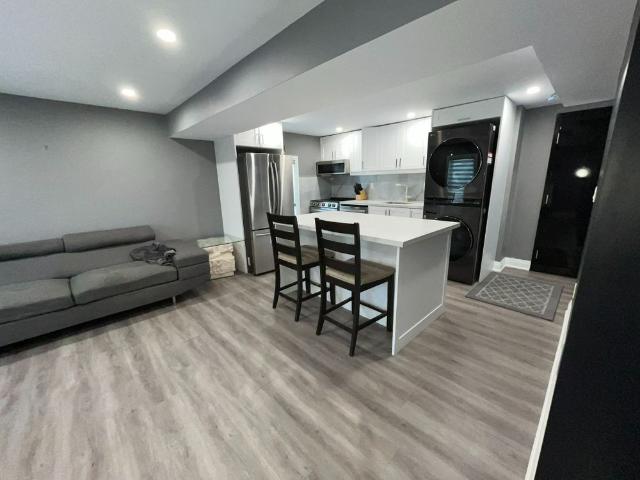 For Lease 26 Hillcrest Avenue Unit# 2, Brampton, Ontario