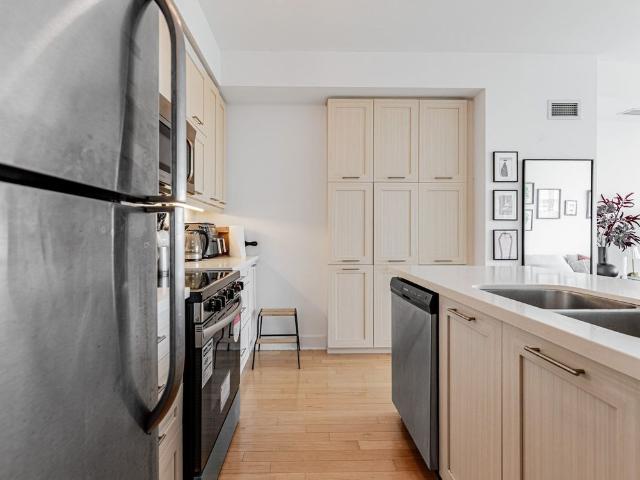 For Lease 26 Norton Avenue Unit# 1603, Toronto, Ontario