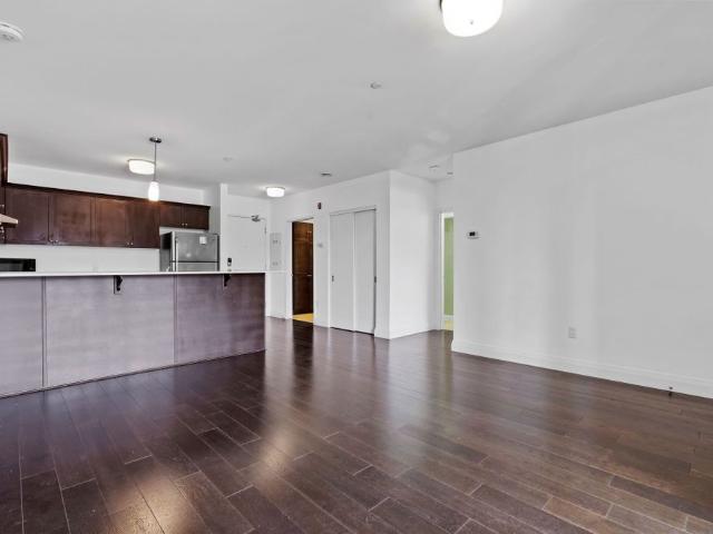For Lease 26 Wellington Street Unit# 402, St. Catharines, Ontario