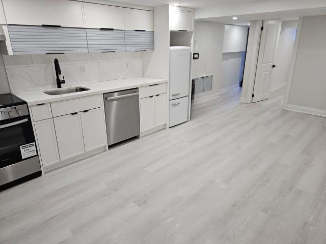 For Lease 275 Euclid Avenue Unit# Basement, Toronto, Ontario