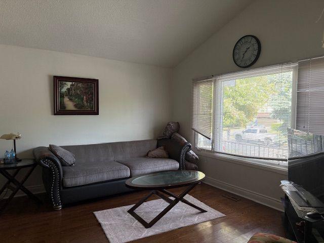 For Lease 2783 Kingsberry Upper Level Crescent, Mississauga, Ontario