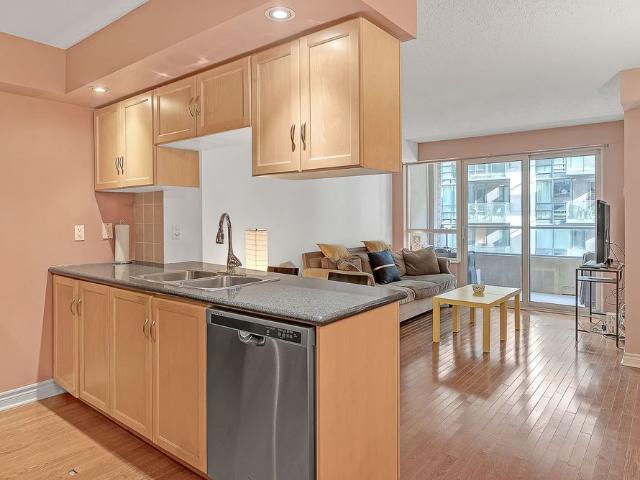 For Lease 270 Wellington Street Unit# 710, Toronto, Ontario