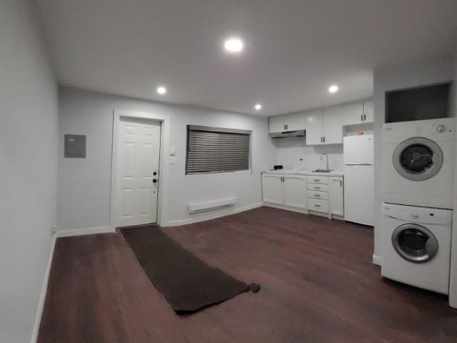 For Lease 271 Thistle Down Boulevard, Toronto, Ontario