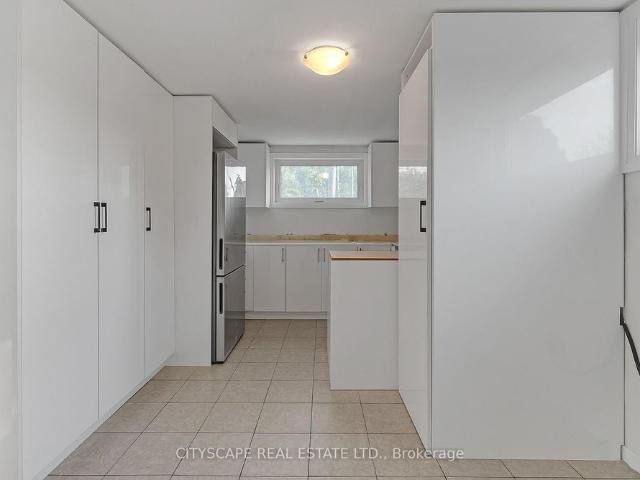 For Lease 2724 Lakeshore Boulevard Unit# Lower, Toronto, Ontario