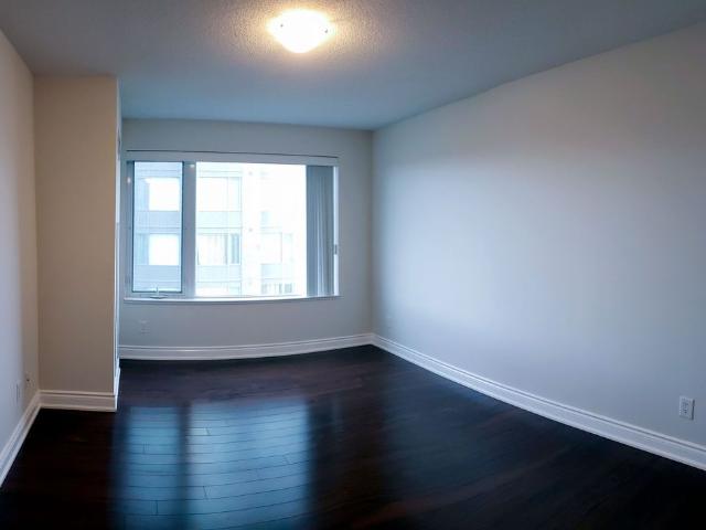For Lease 273 South Park Road Unit# 806, Markham, Ontario