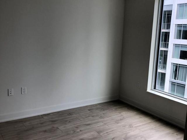 For Lease 27 Bathurst Street Unit# 1214W, Toronto, Ontario