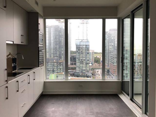 For Lease 27 Bathurst Street Unit# 1504W, Toronto, Ontario