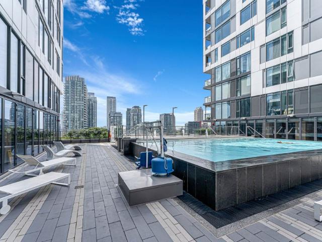 For Lease 27 Bathurst Street Unit# 519, Toronto, Ontario