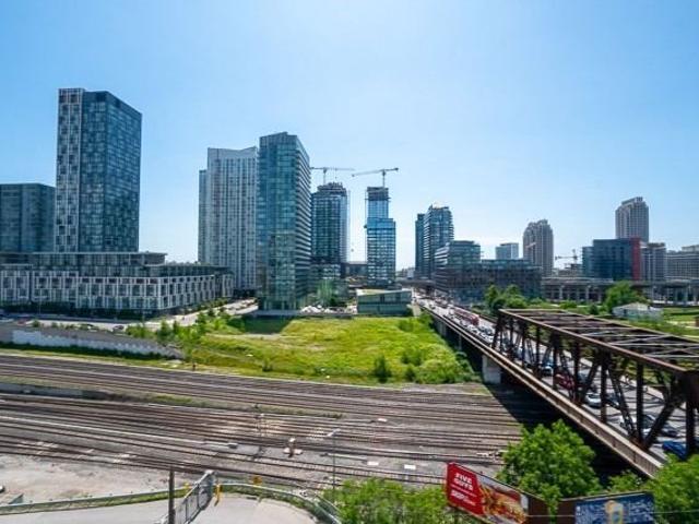 For Lease 27 Bathurst Street Unit# 604W, Toronto, Ontario