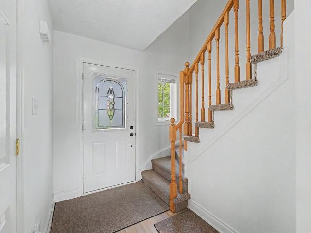 For Lease 27 Gadwall Avenue, Barrie, Ontario