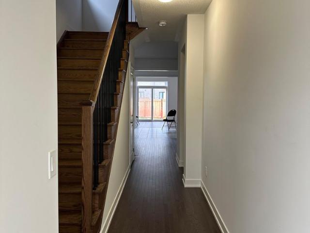 For Lease 27 Deer Ridge Crescent Unit# Main, Whitby, Ontario