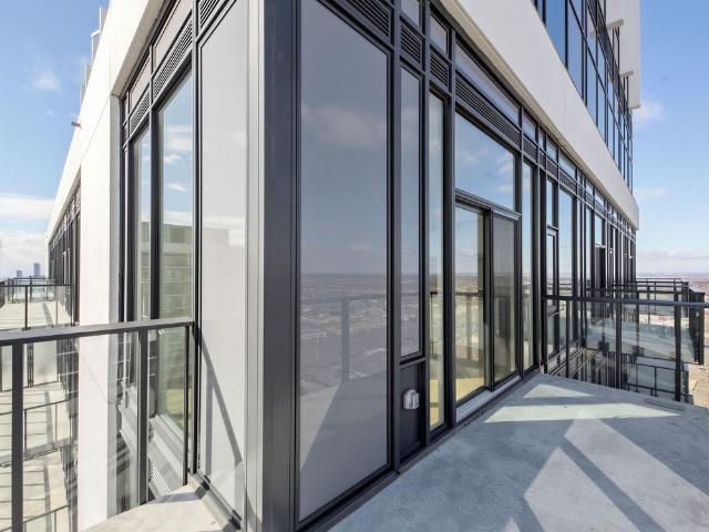 For Lease 27 Korda Gate Unit# PH 107, Vaughan, Ontario