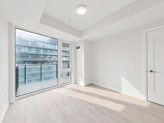 For Lease 27 Korda Gate Unit# 2402, Vaughan, Ontario