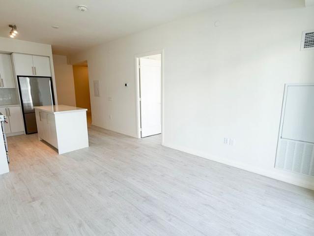 For Lease 27 Korda Gate Unit# 2502, Vaughan, Ontario