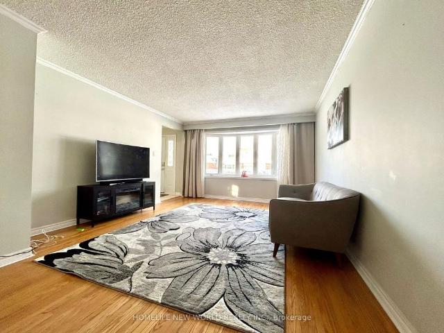 For Lease 27 Hayward Crescent Unit# Upper, Toronto, Ontario