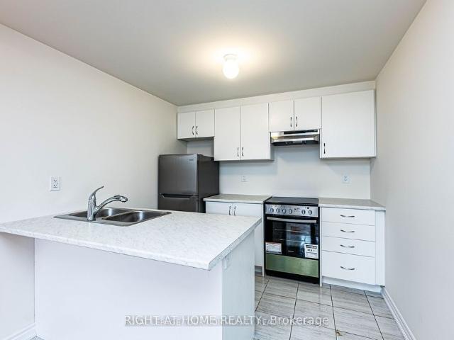 For Lease 27 Lincoln Drive Unit# Basement, Barrie, Ontario