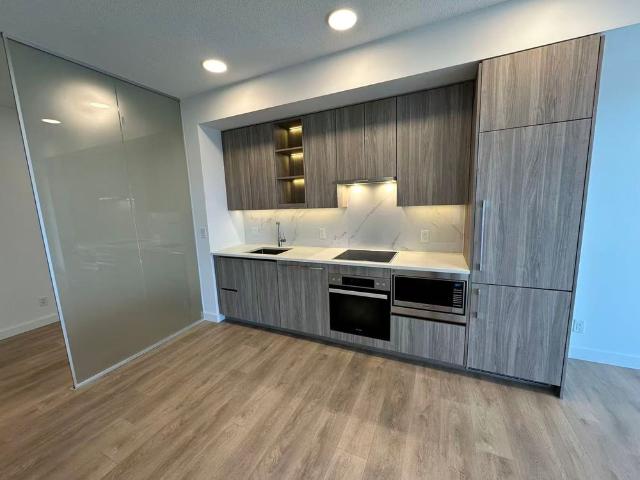 For Lease 27 McMahon Drive Unit# 1701, Toronto, Ontario