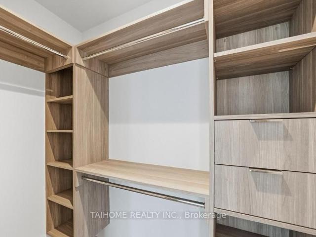 For Lease 27 MCMAHON Drive Unit# 203, Toronto, Ontario