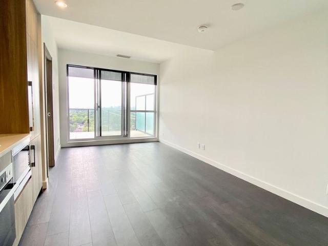 For Lease 27 McMahon Drive Unit# 2103, Toronto, Ontario
