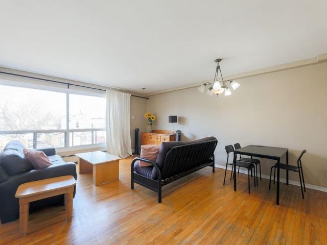 For Lease 2844 Danforth Avenue Unit# 2, Toronto, Ontario