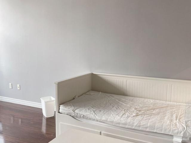 For Lease 285 Mutual Street Unit# 705, Toronto, Ontario