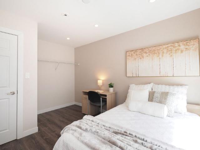 For Lease 288 Albert Street Unit# 208, Waterloo, Ontario