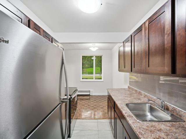 For Lease 2895 Bathurst Street Unit# 108, Toronto, Ontario