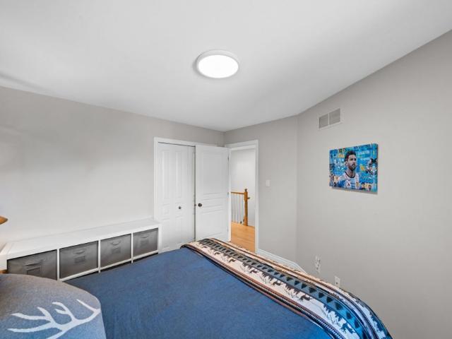 For Lease 2803 St. Stephen's Street, Britannia Heights Queensway Terrace N and Area, Ontario