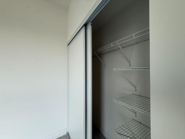 For Lease 280 Dundas Street Unit# 901, Toronto, Ontario