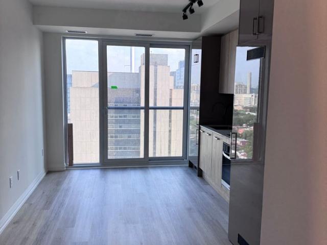 For Lease 280 Dundas Street Unit# 2012, Toronto, Ontario