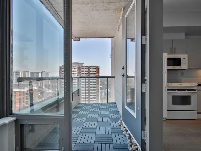 For Lease 281 Mutual Street Unit# 2307, Toronto, Ontario