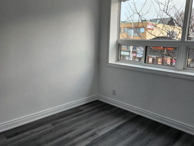 For Lease 2820 Danforth Avenue Unit# 210, Toronto, Ontario