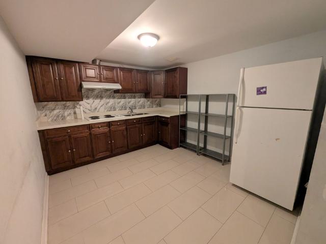 For Lease 28 Carl Crescent Unit# basement, Toronto, Ontario