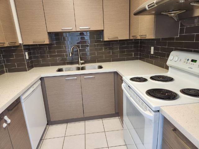 For Lease 28 Empress Avenue Unit# 1015, Toronto, Ontario