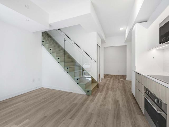 For Lease 28 Eastern Avenue Unit# TH105 #6, Toronto, Ontario