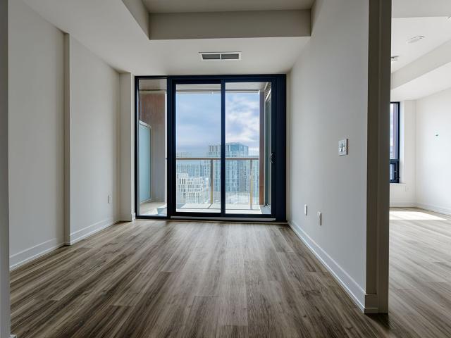 For Lease 28 Eastern Avenue Unit# LPH09, Toronto, Ontario