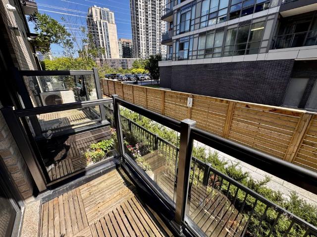 For Lease 28 Fieldway Road Unit# 62, Toronto, Ontario