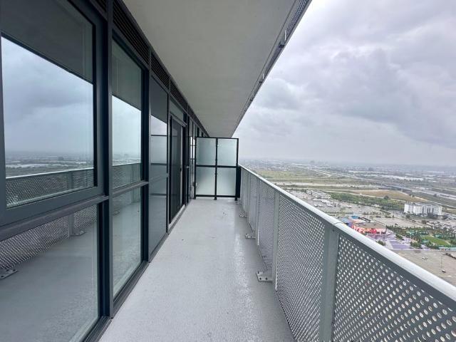 For Lease 28 Interchange Way N/A Unit# 4102, Vaughan, Ontario