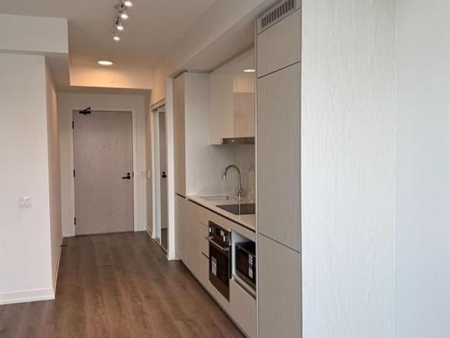 For Lease 28 Interchange Way Unit# 1207, Vaughan, Ontario