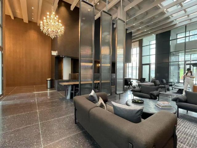 For Lease 28 Interchange Way Unit# 2812, Vaughan, Ontario