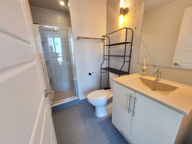For Lease 28 Linden Street Unit# 502, Toronto, Ontario
