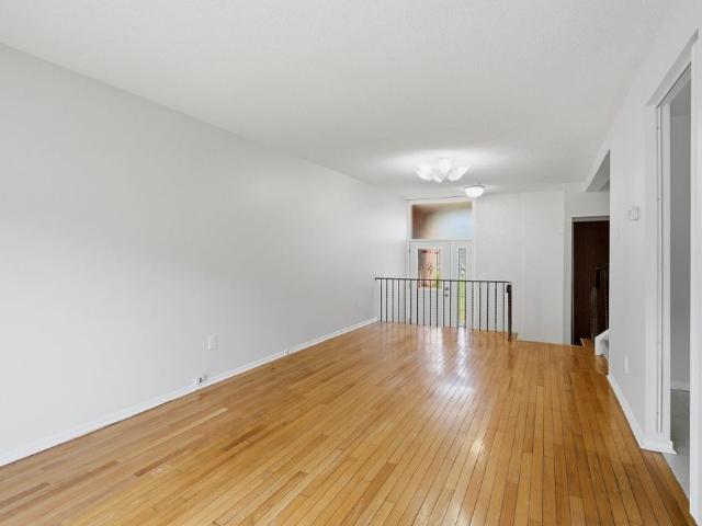 For Lease 28 Newdawn Crescent, Toronto, Ontario