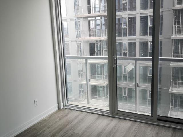For Lease 28 Wellesley Street Unit# 2805, Toronto, Ontario